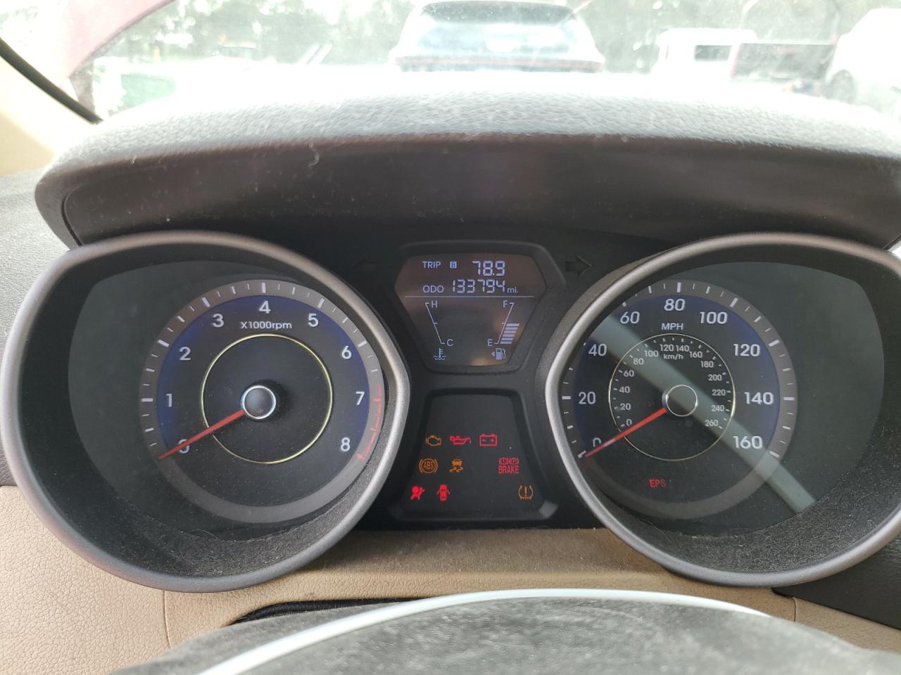 2011 Hyundai Elantra - Image 9