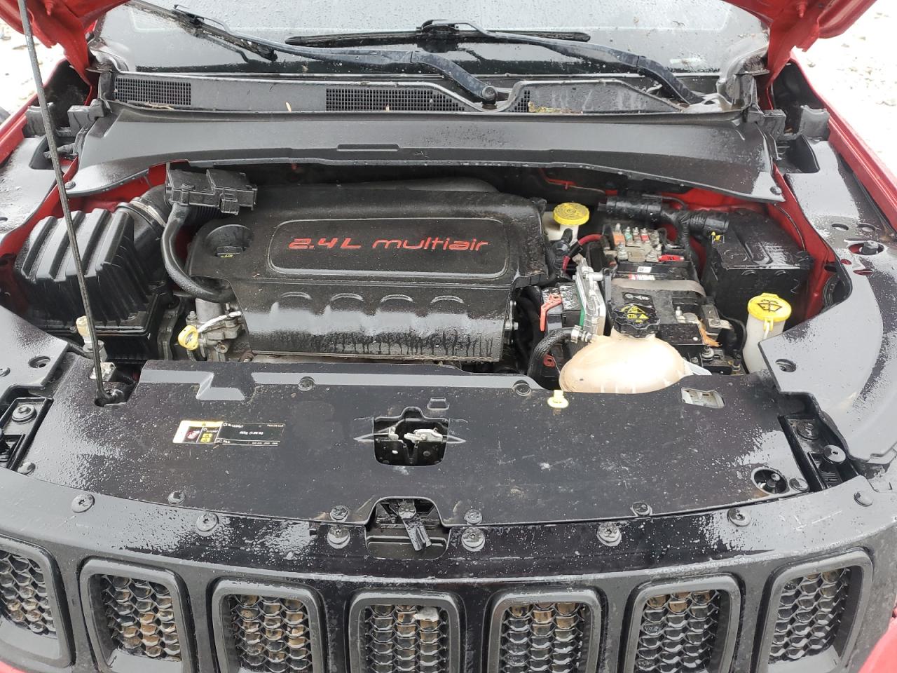 2018 Jeep Compass - Image 12