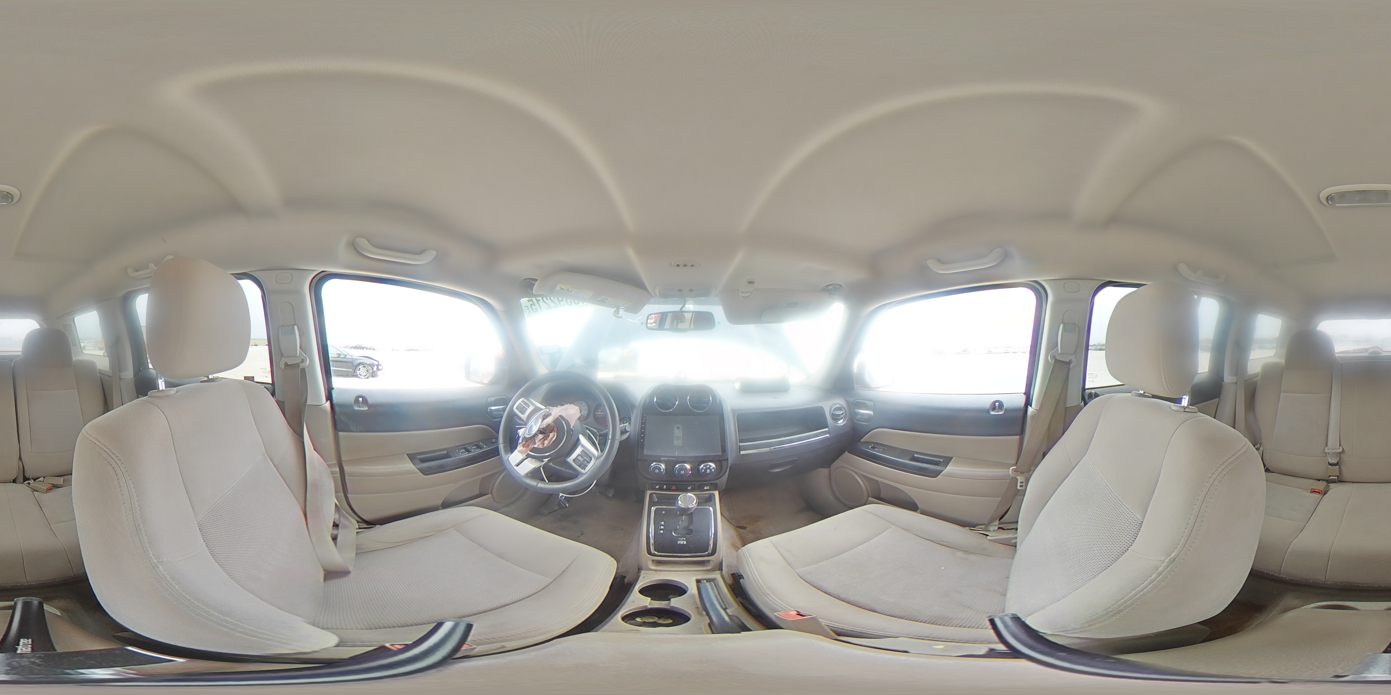2014 Jeep Liberty (Patriot) - Image 13