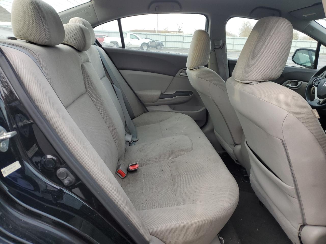 2012 Honda Civic - Image 11