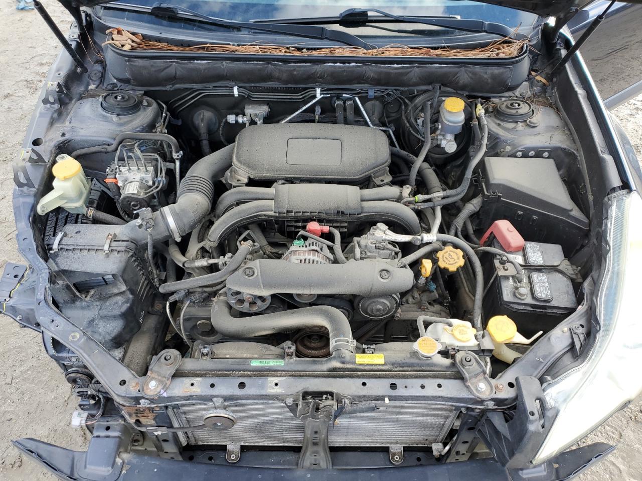 2011 Subaru Outback - Image 11