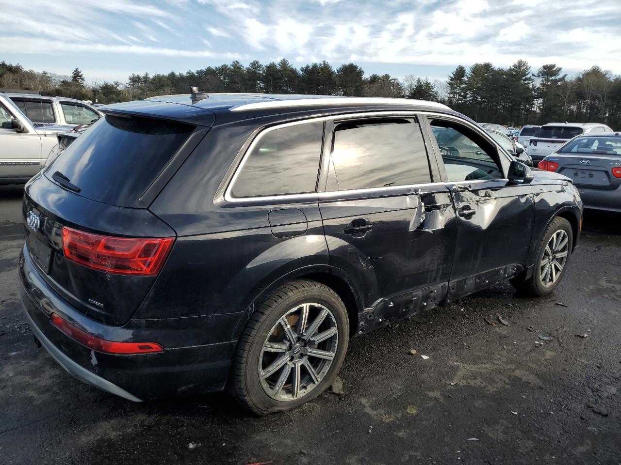 2018 Audi Q7 - Image 3