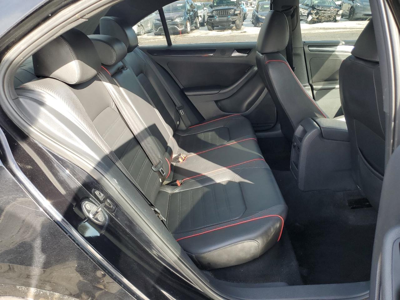 2014 Volkswagen Jetta - Image 10