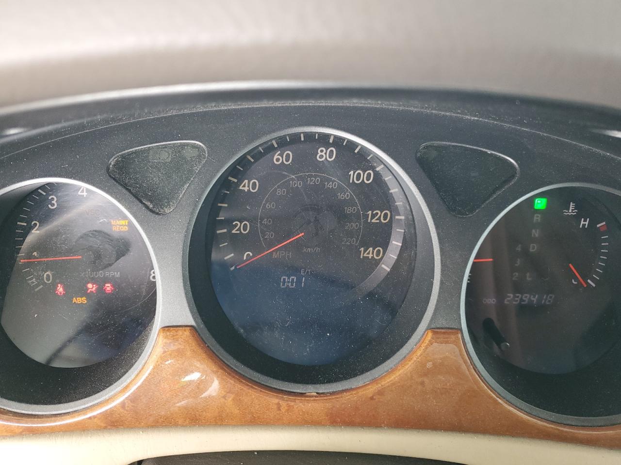 2005 Lexus ES - Image 9