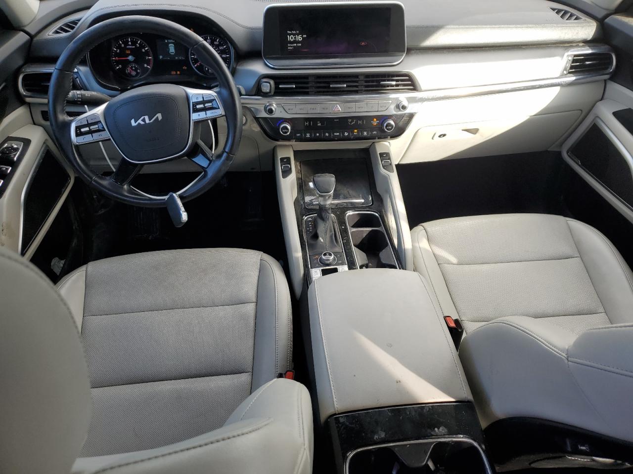 2022 Kia Telluride - Image 8