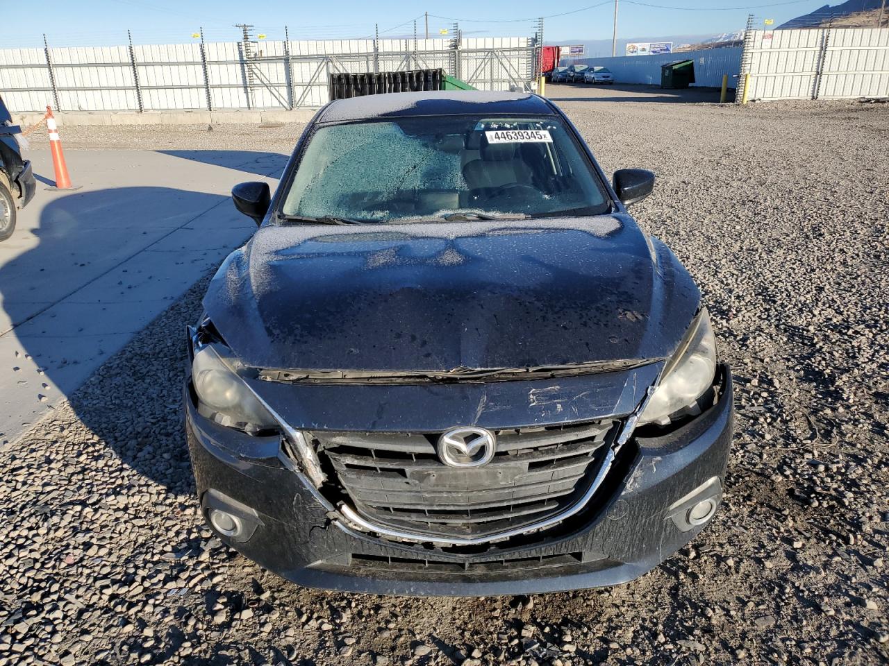 2015 Mazda 3 - Image 5