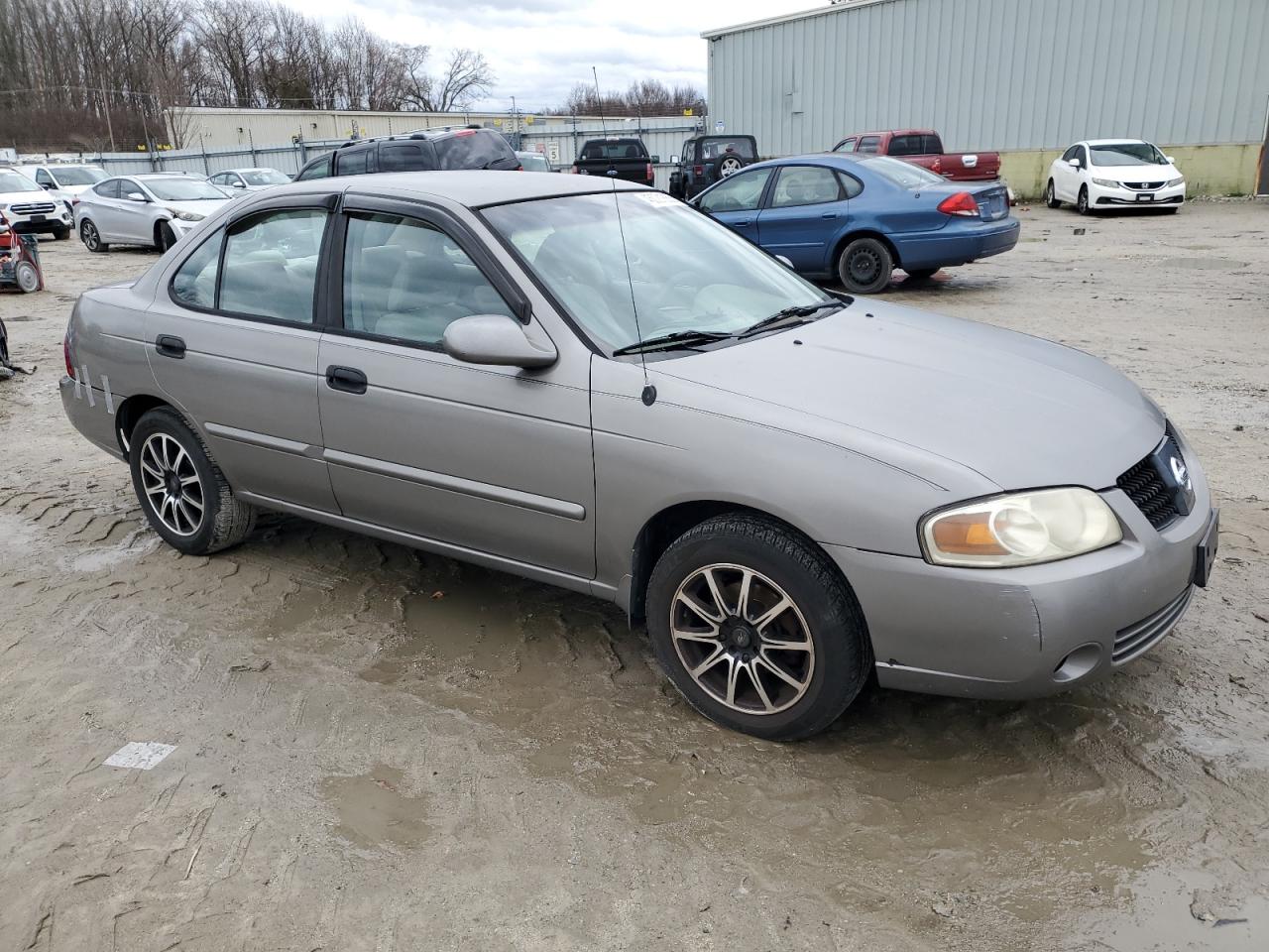 2004 Nissan Sentra - Image 4