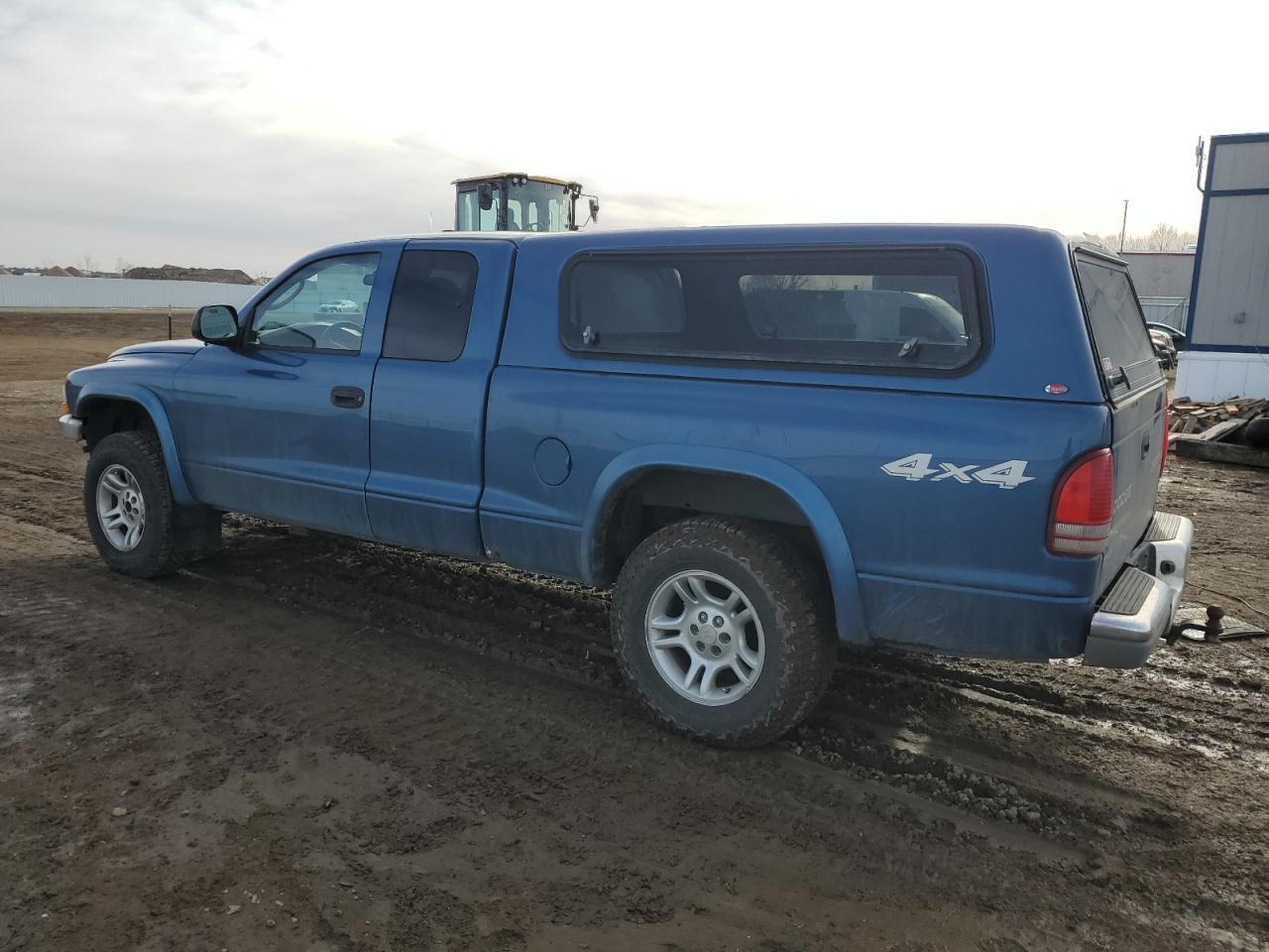 2004 Dodge Dakota - Image 2