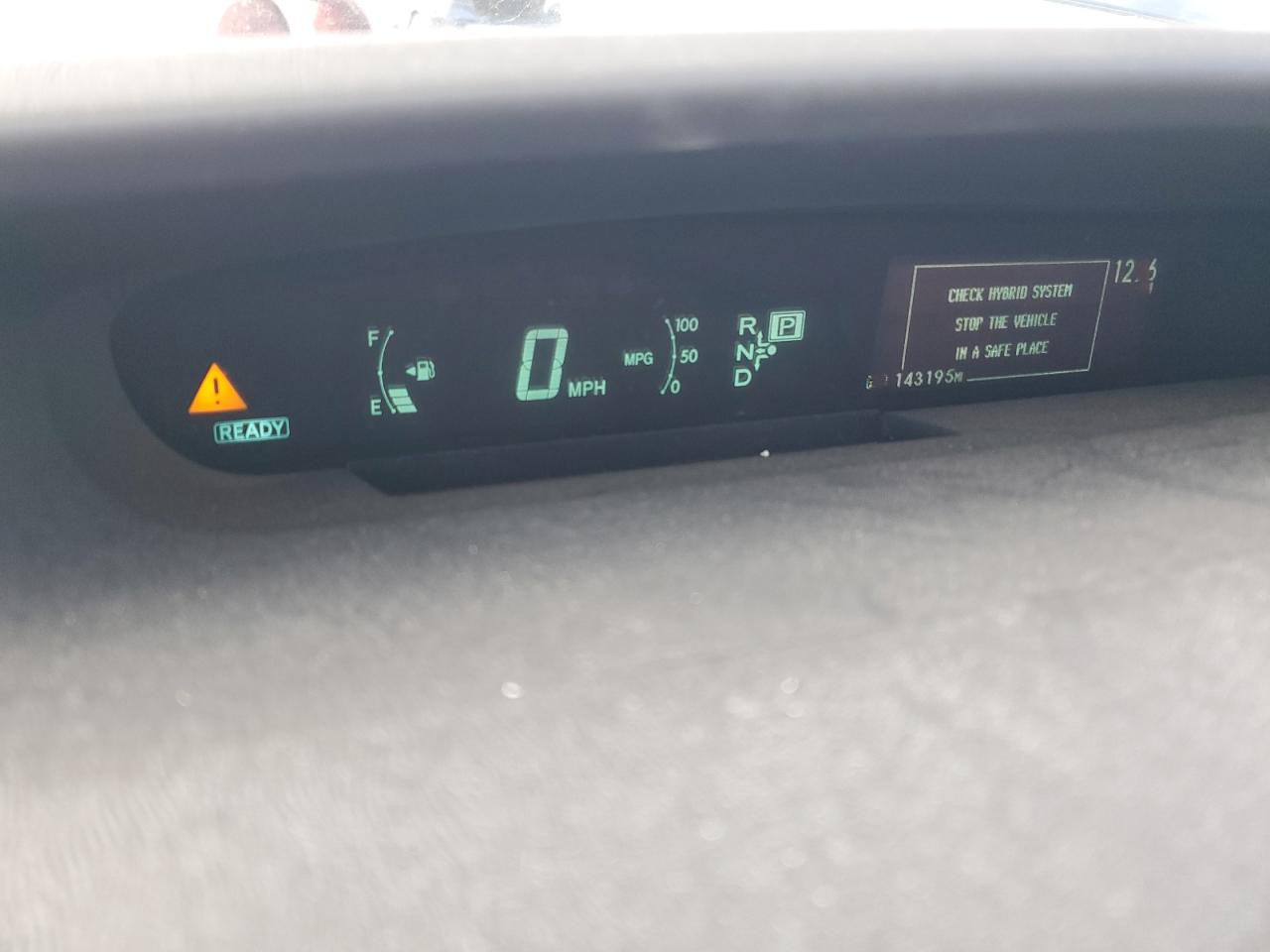 2014 Toyota Prius - Image 9