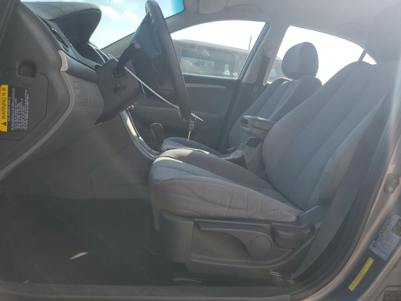 2009 Hyundai Sonata - Image 7