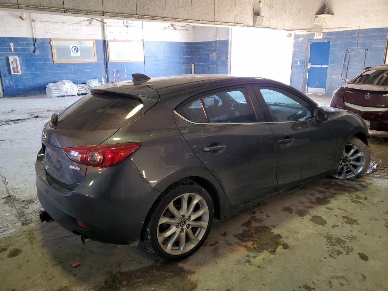 2015 Mazda 3 - Image 3