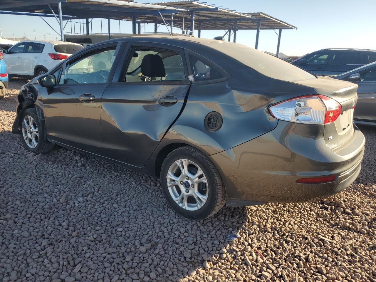 2015 Ford Fiesta - Image 2
