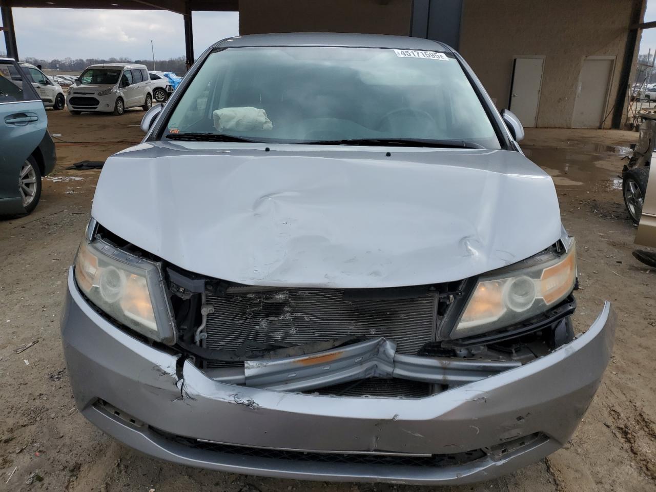 2016 Honda Odyssey - Image 5