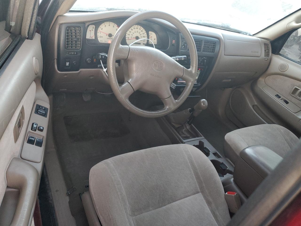 2002 Toyota Tacoma - Image 8