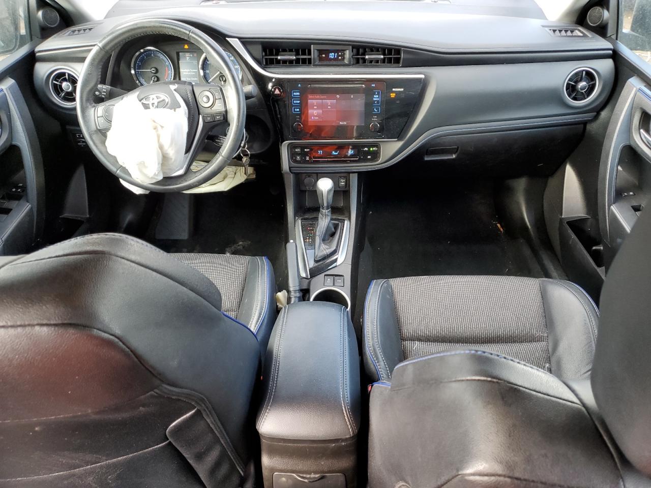 2017 Toyota Corolla - Image 8