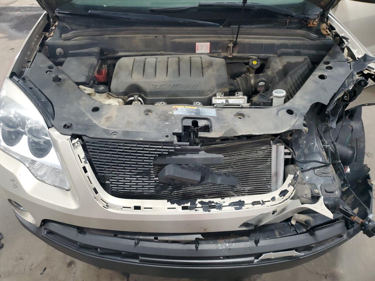 2008 GMC Acadia - Image 12