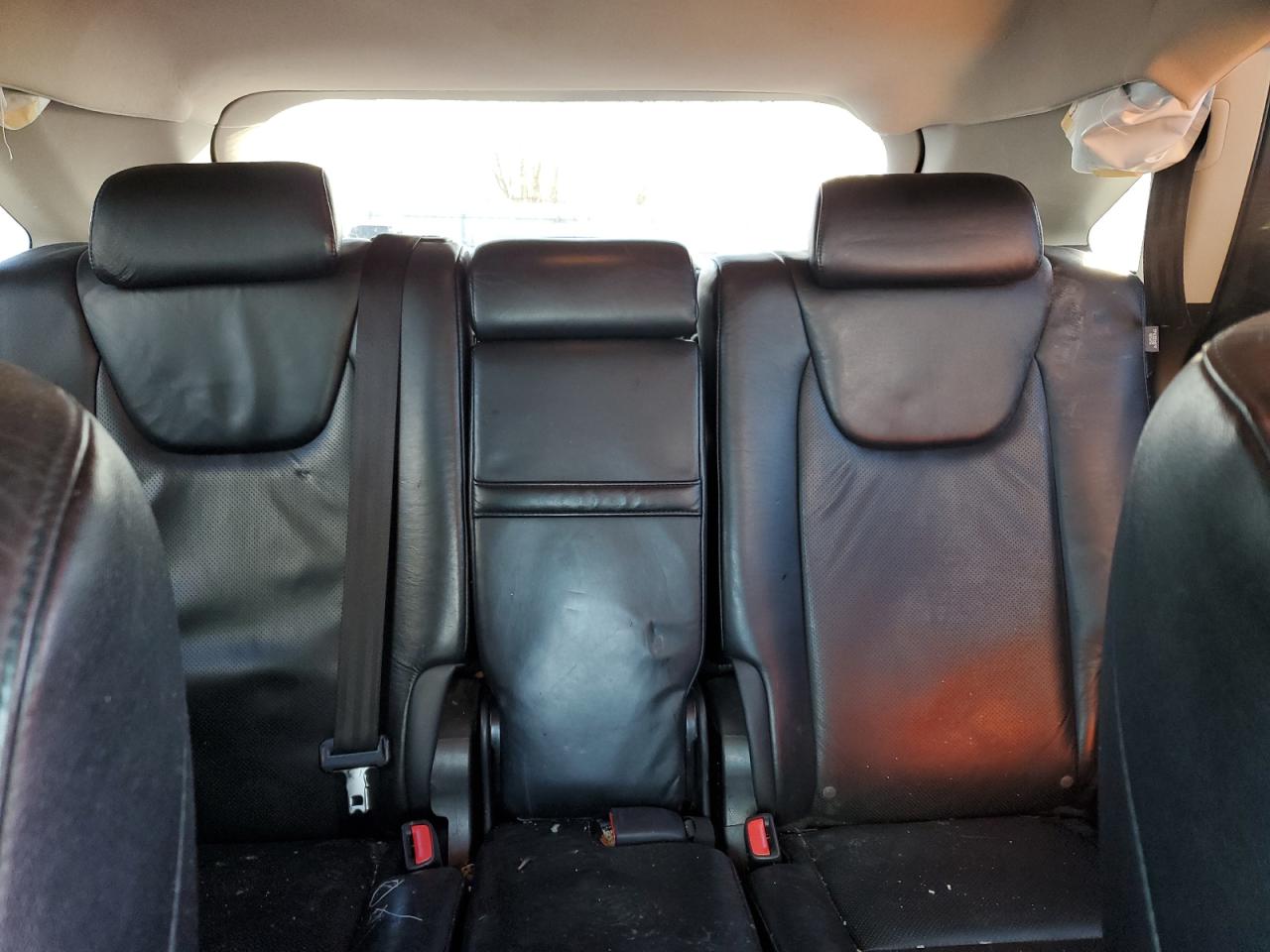 2010 Lexus RX - Image 10