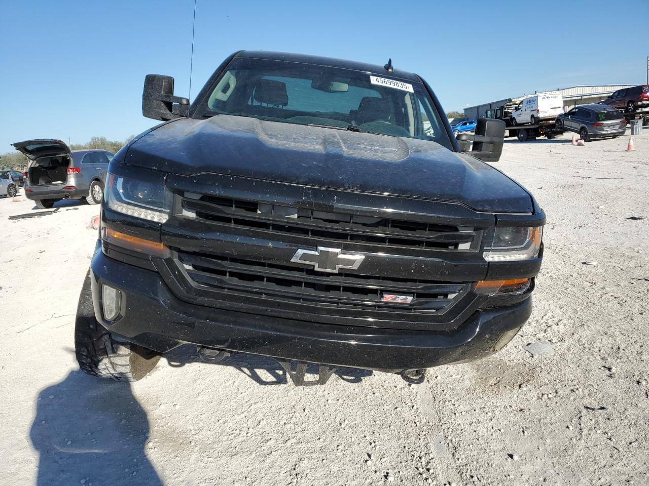 2017 Chevrolet Silverado - Image 5