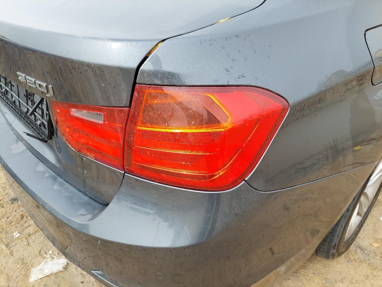 WBA3B1106CJ403083 - 2012 Bmw 320I - #46957445
