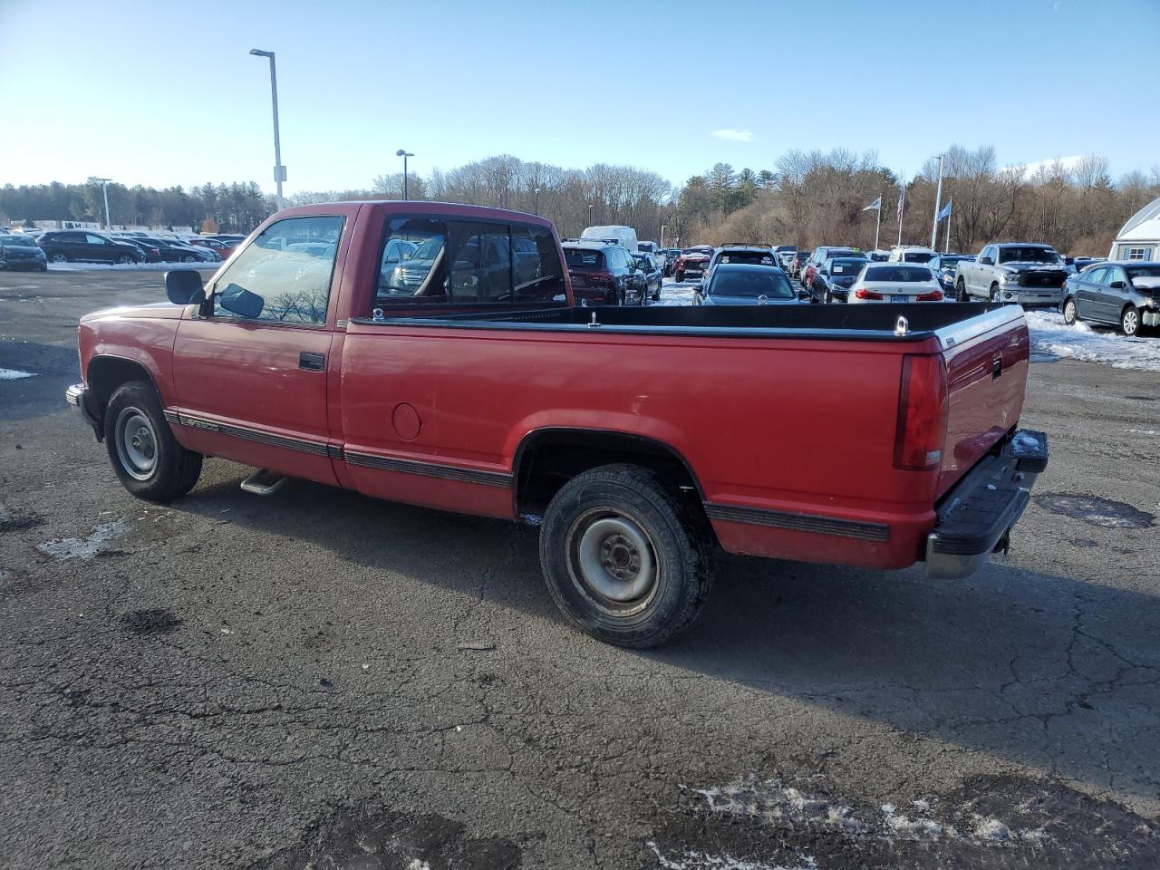 1988 Chevrolet GMT-400 - Image 2