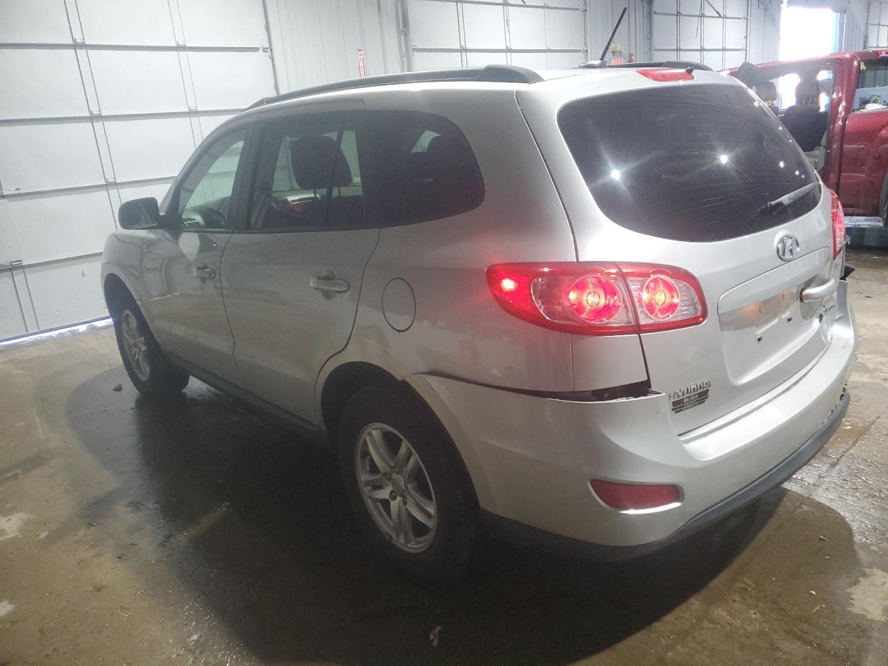 2011 Hyundai Santa Fe - Image 2