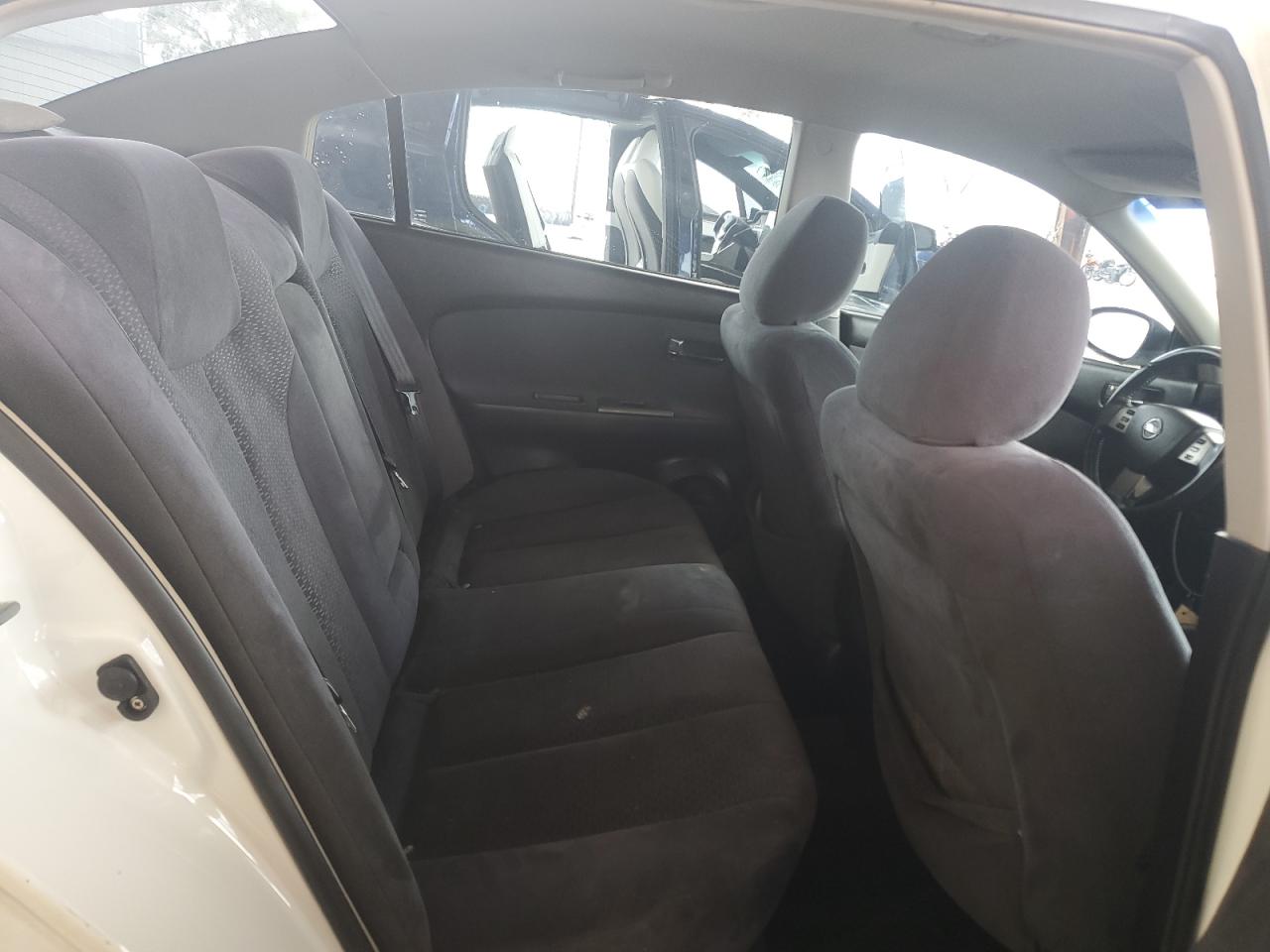 2006 Nissan Altima - Image 10