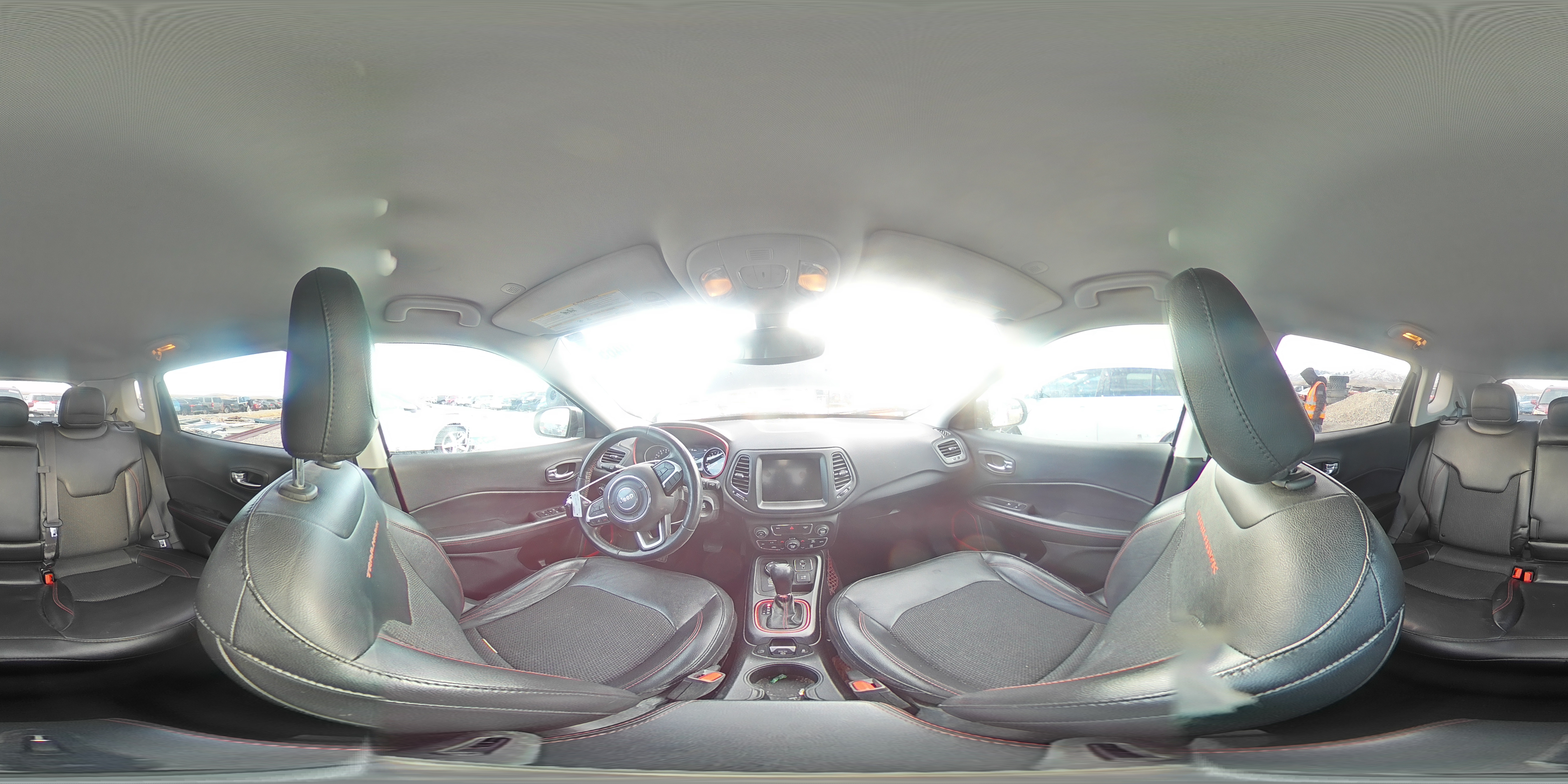 2020 Jeep Compass - Image 15