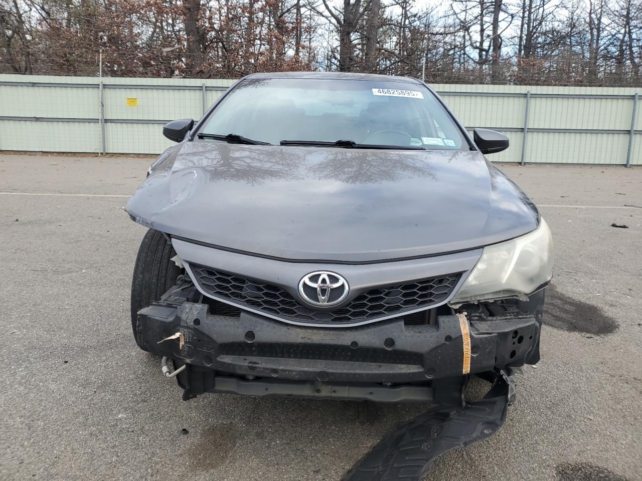 2014 Toyota Camry - Image 5