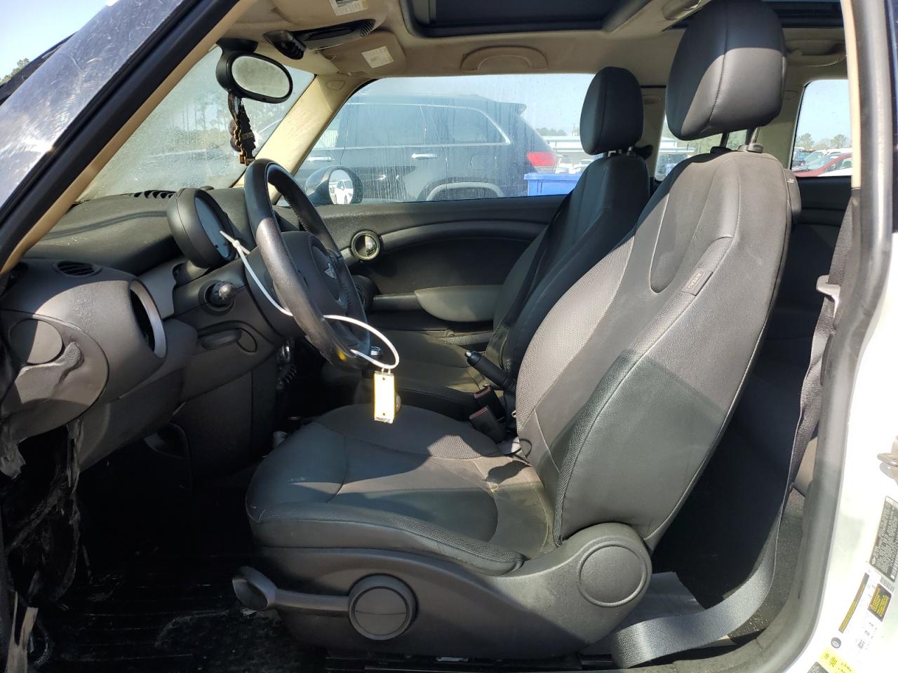 2011 Mini Cooper Clubman VIN: WMWZF3C57BTX81533 Lot: 44221795