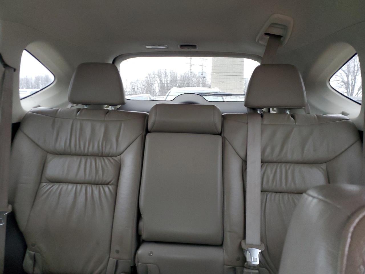 2013 Honda CR-V - Image 10