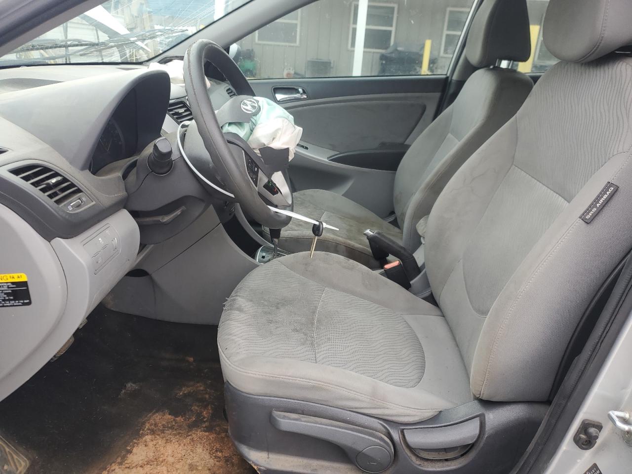 2014 Hyundai Accent - Image 7