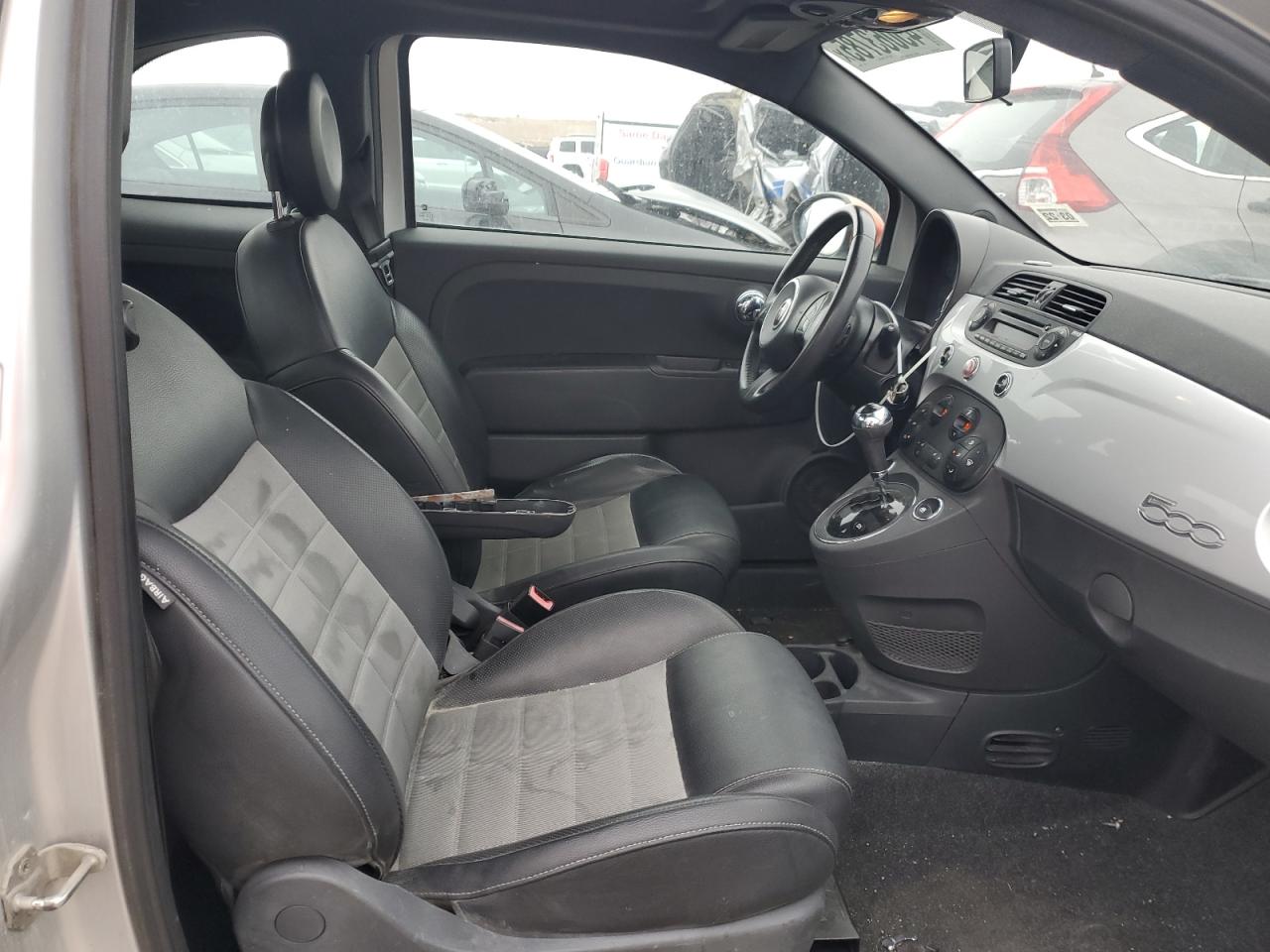 2012 Fiat 500 - Image 10