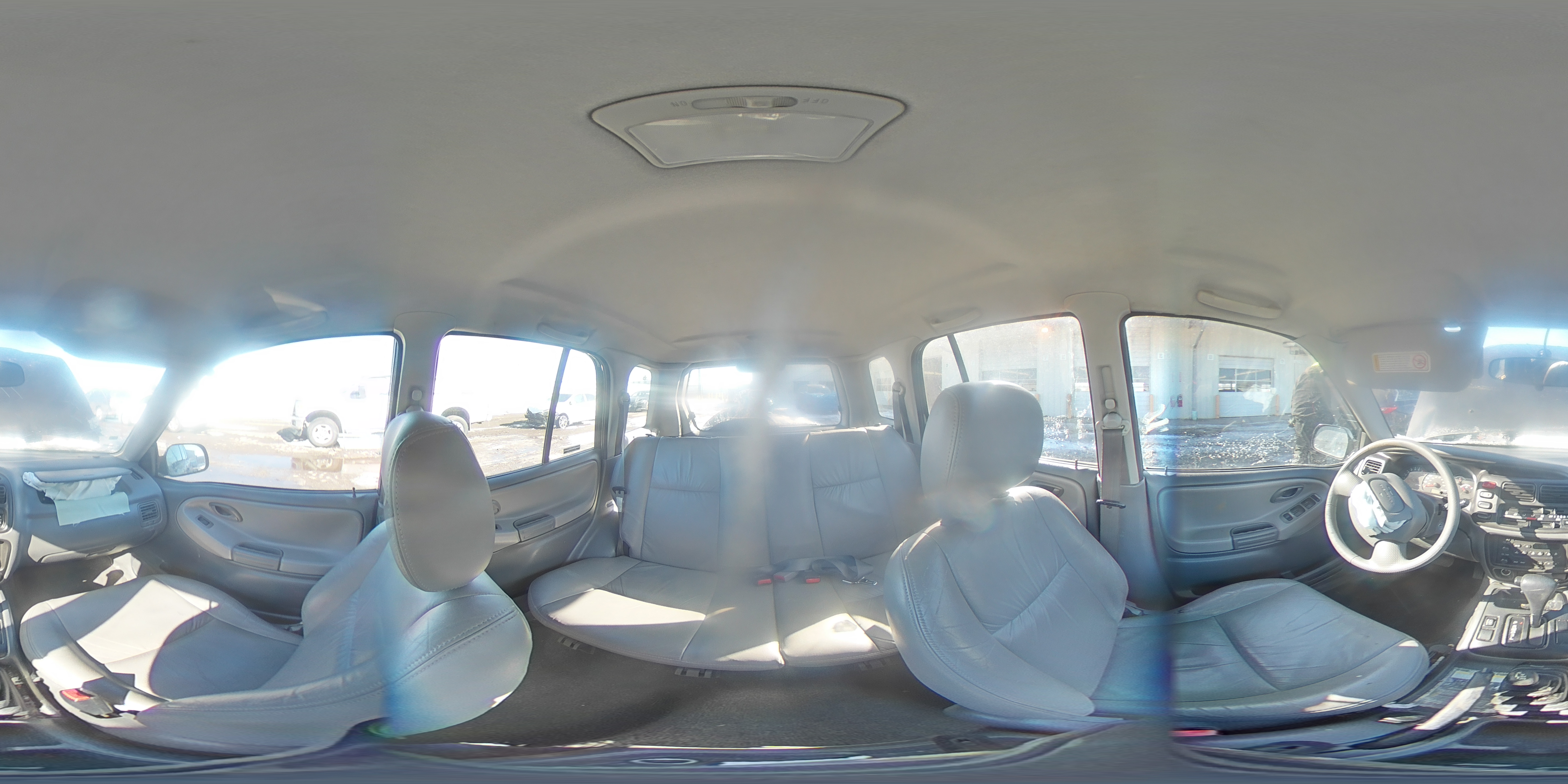 2001 Chevrolet Tracker - Image 13