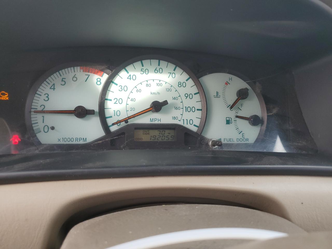 2004 Toyota Corolla - Image 9