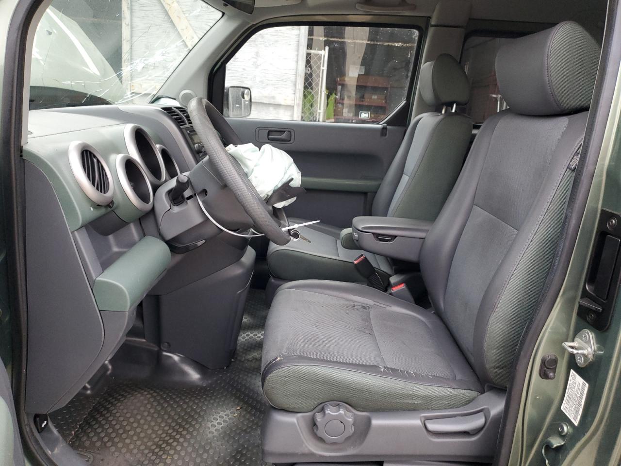 2004 Honda Element - Image 7