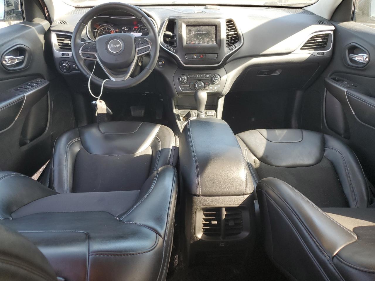 2019 Jeep Grand Cherokee - Image 8