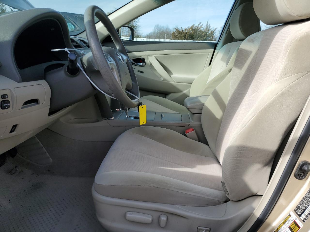 2011 Toyota Camry - Image 7
