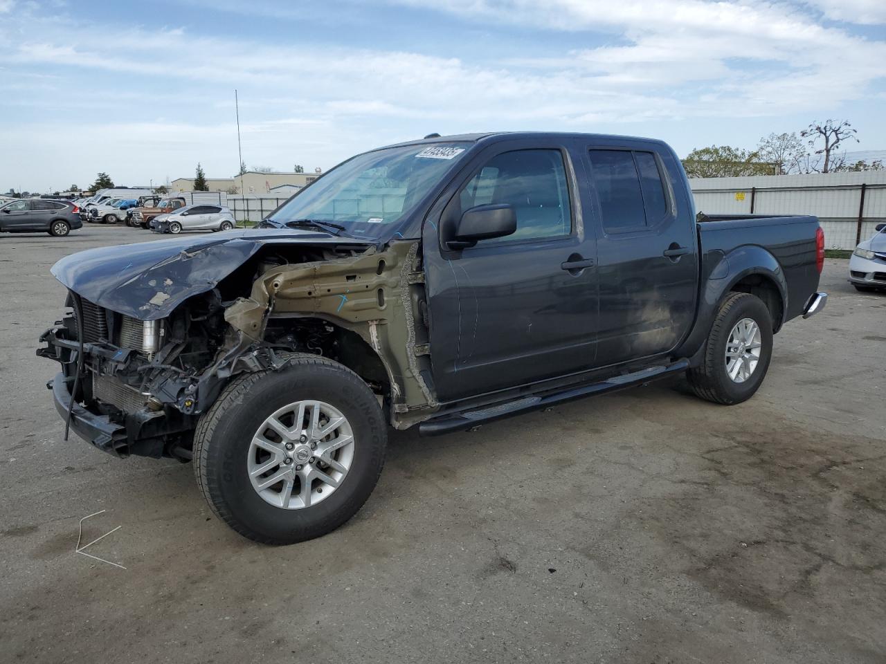2015 Nissan Navara (Frontier) - Image 1