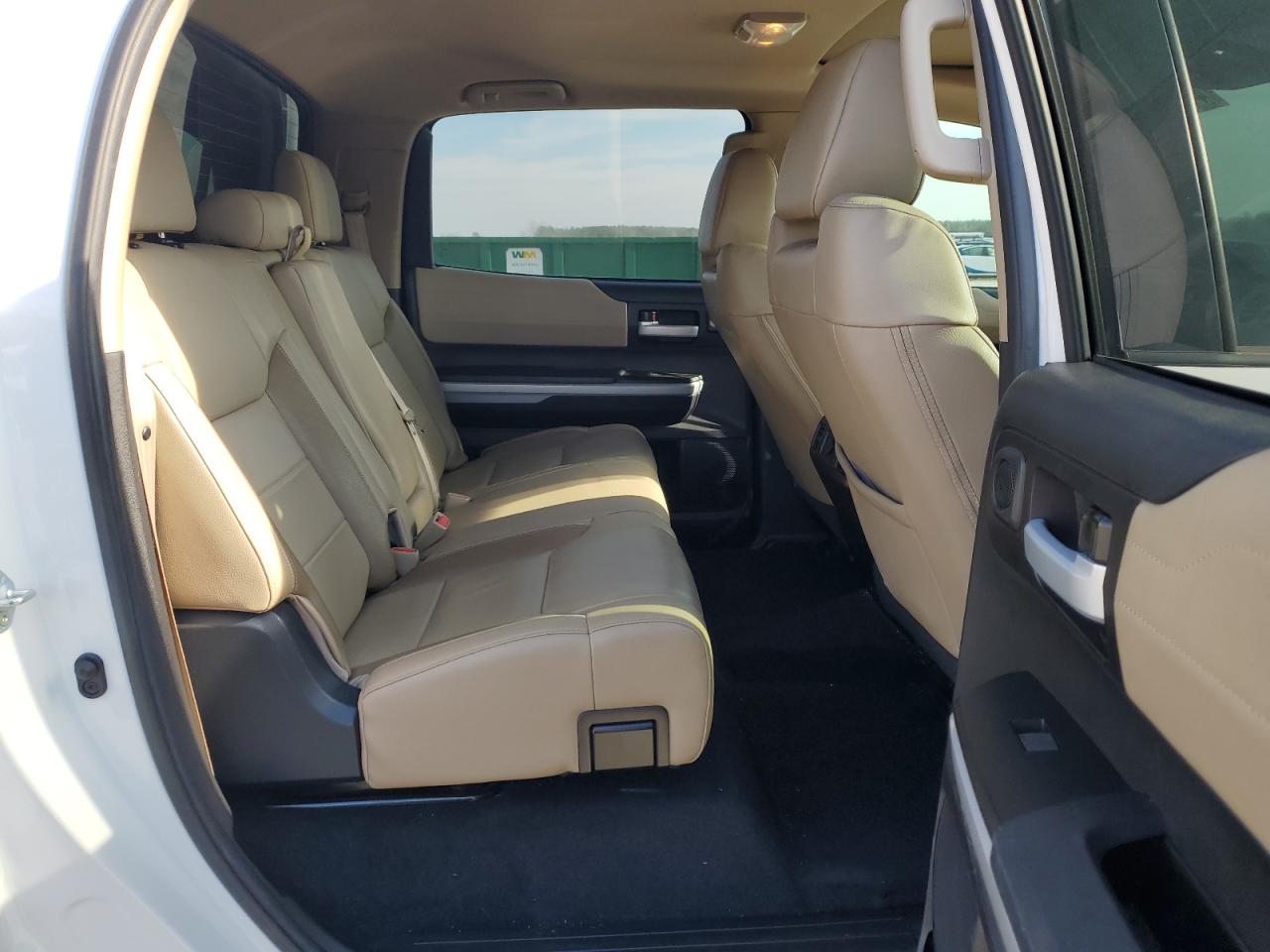 2021 Toyota Tundra - Image 10