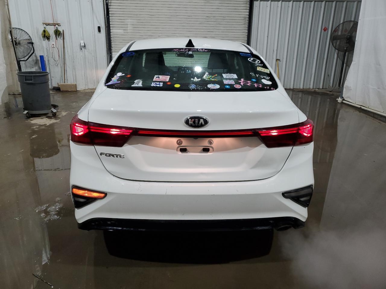 2020 Kia Forte - Image 6
