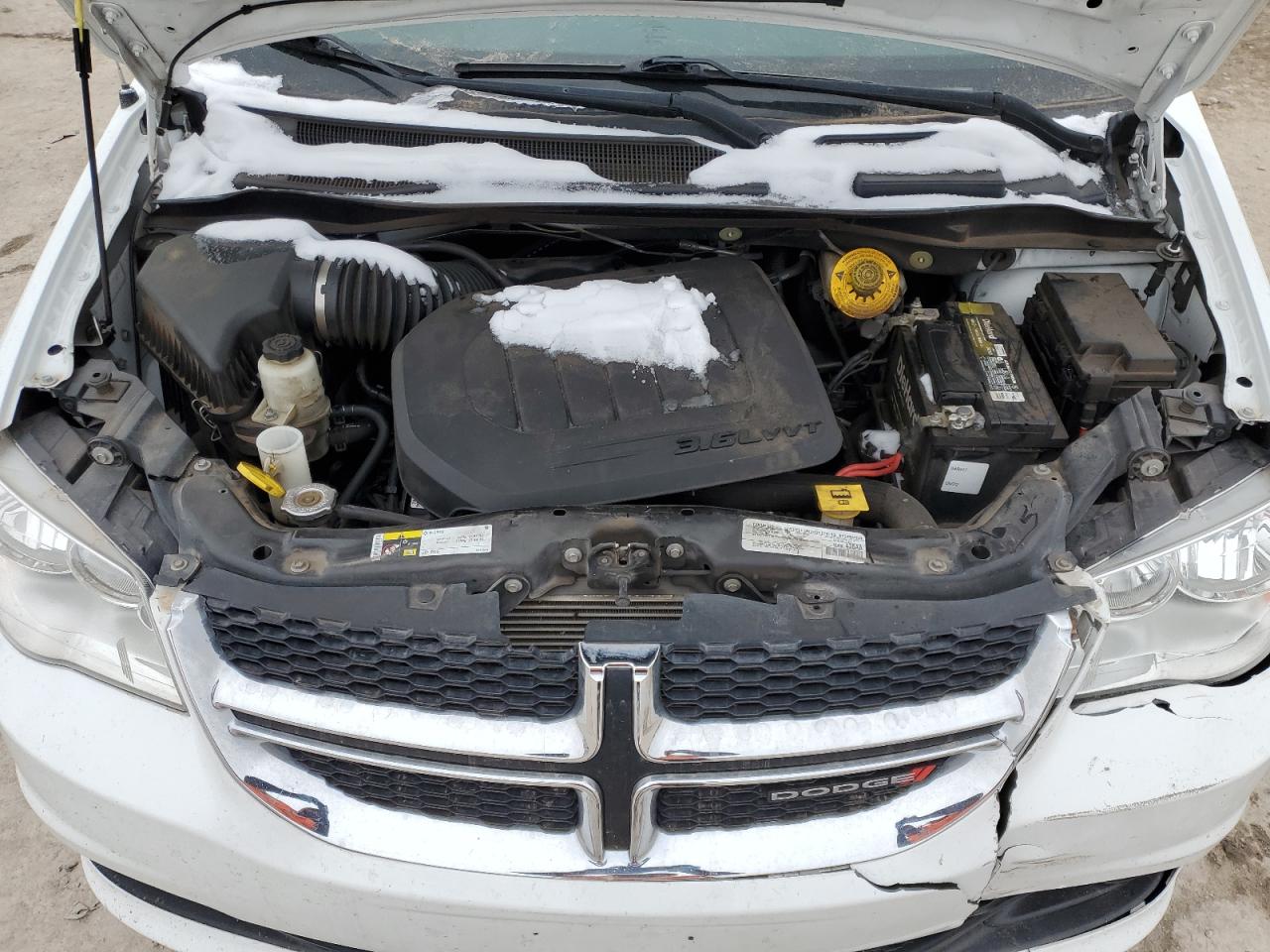 2019 Dodge Caravan - Image 12