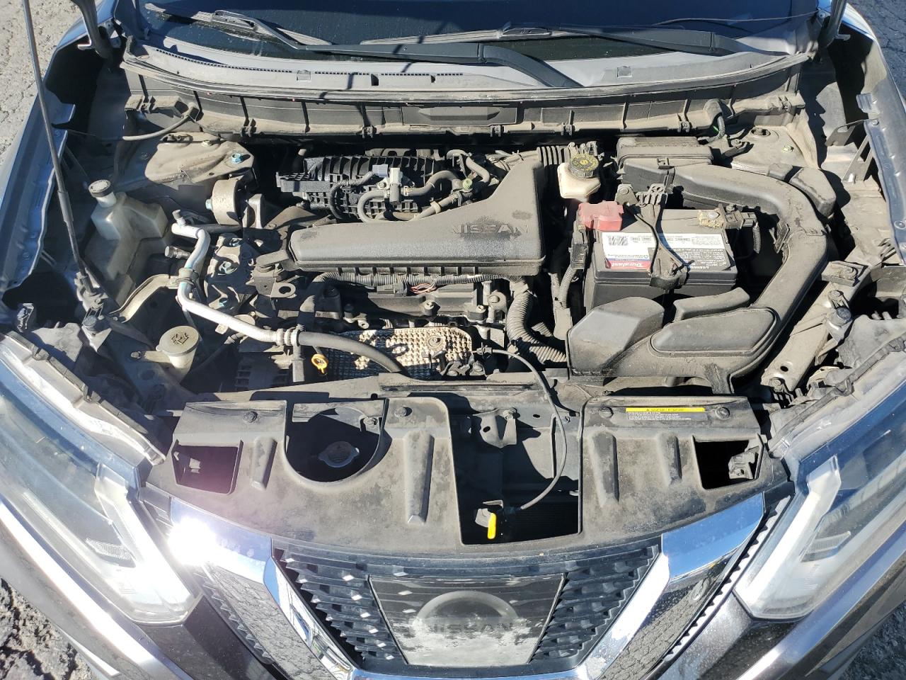2017 Nissan Rogue - Image 11