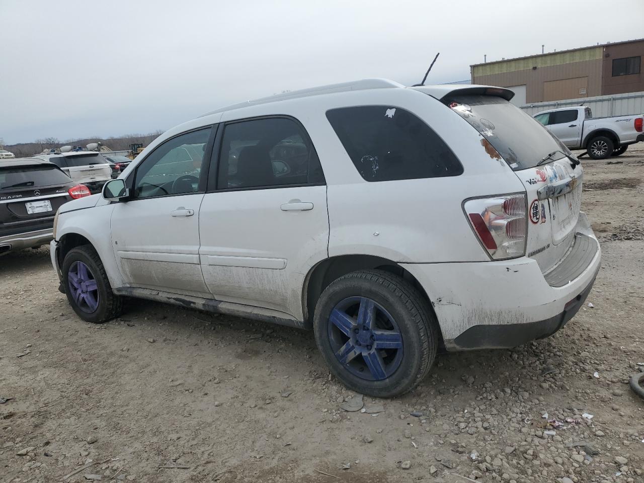 2008 Chevrolet Equinox - Image 2