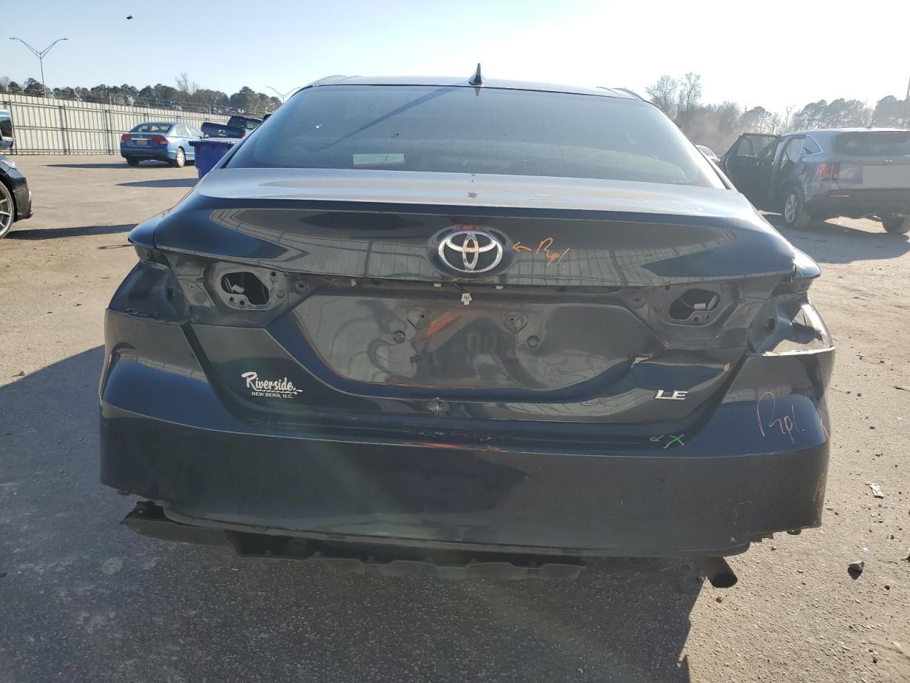 2020 Toyota Camry - Image 6