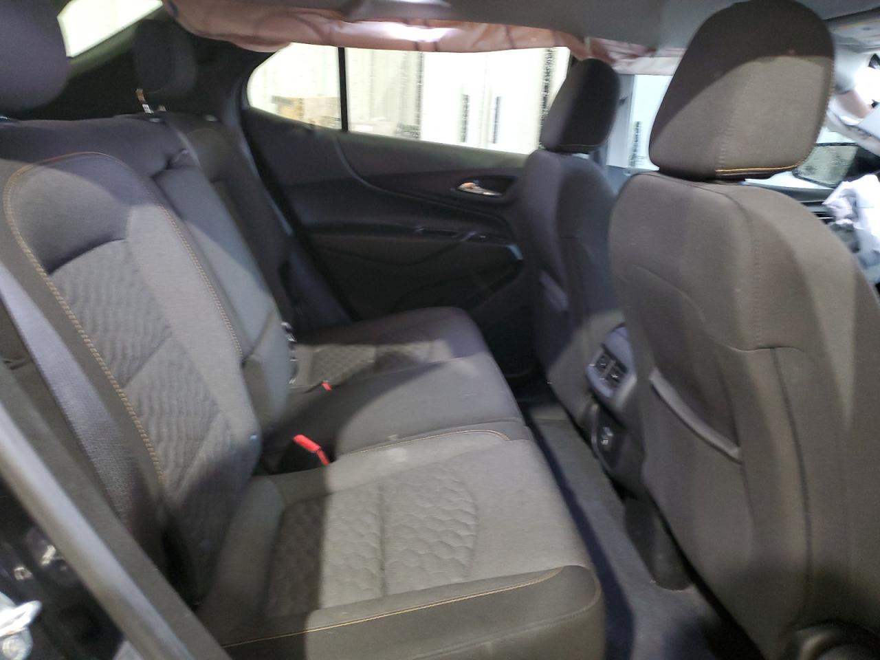 2020 Chevrolet Equinox - Image 12