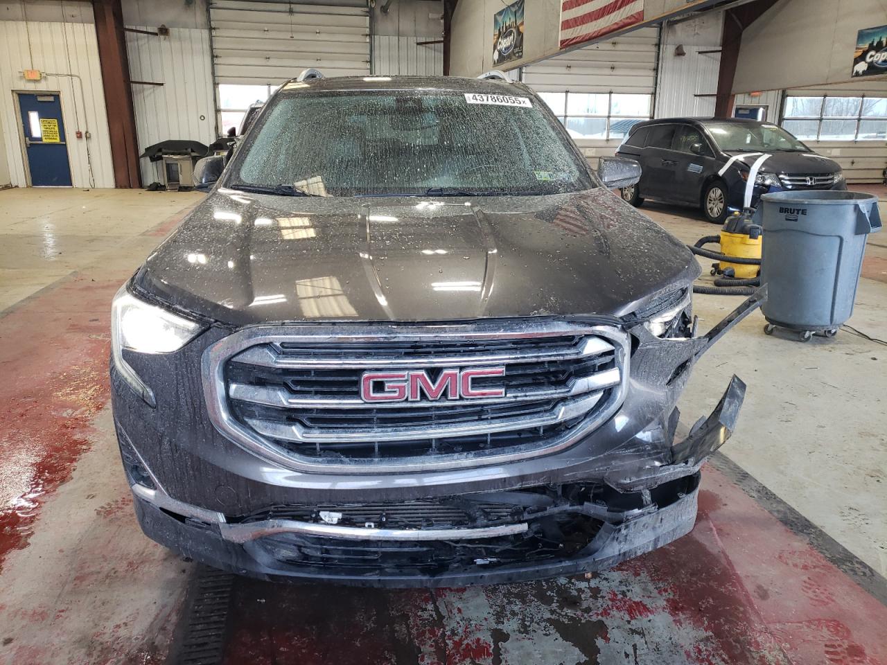2019 GMC Terrain - Image 5
