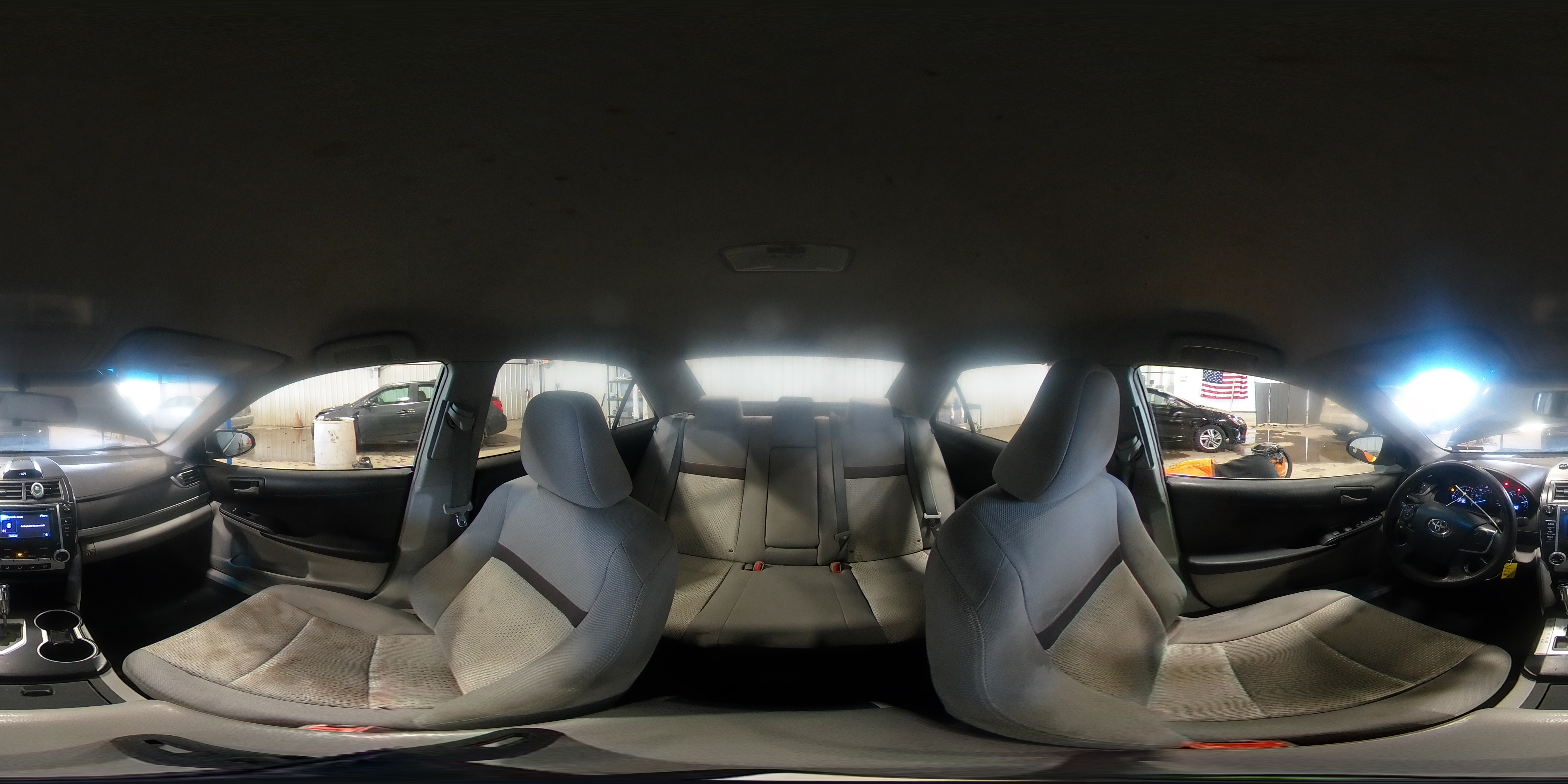 2012 Toyota Camry - Image 15
