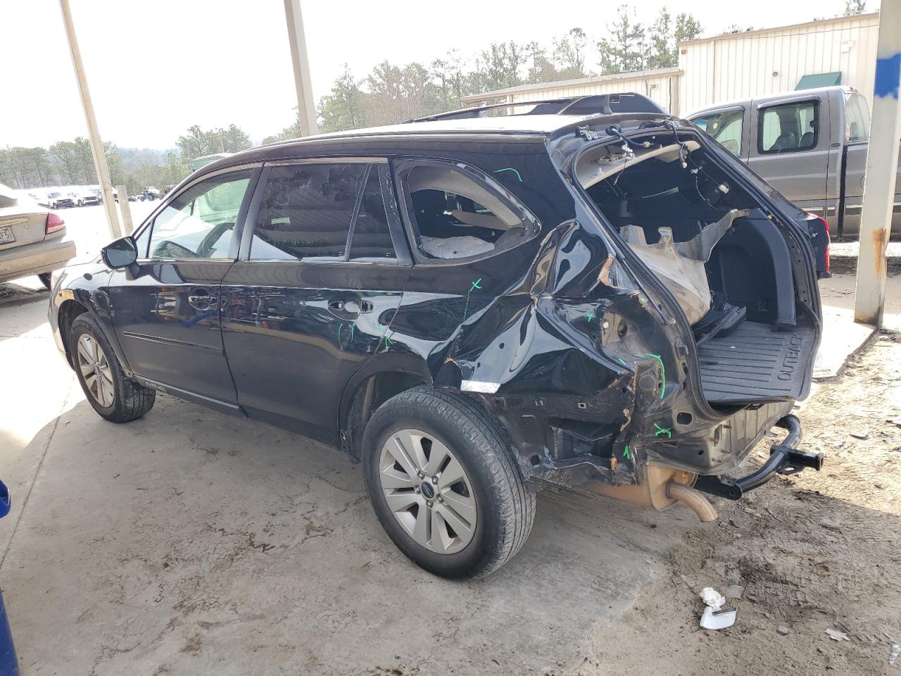 2019 Subaru Outback - Image 2