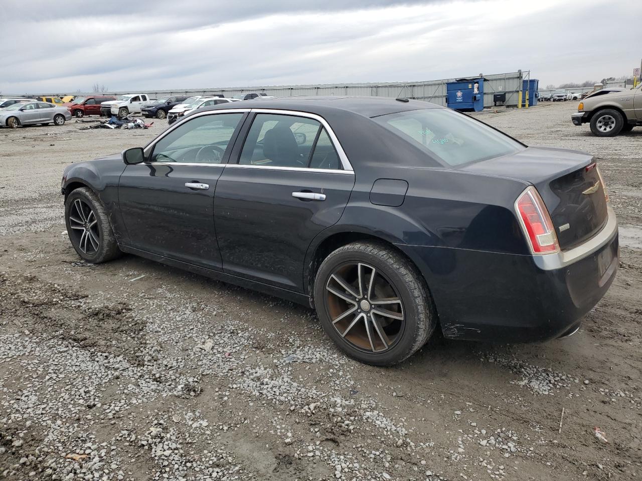 2013 Chrysler 300 - Image 2