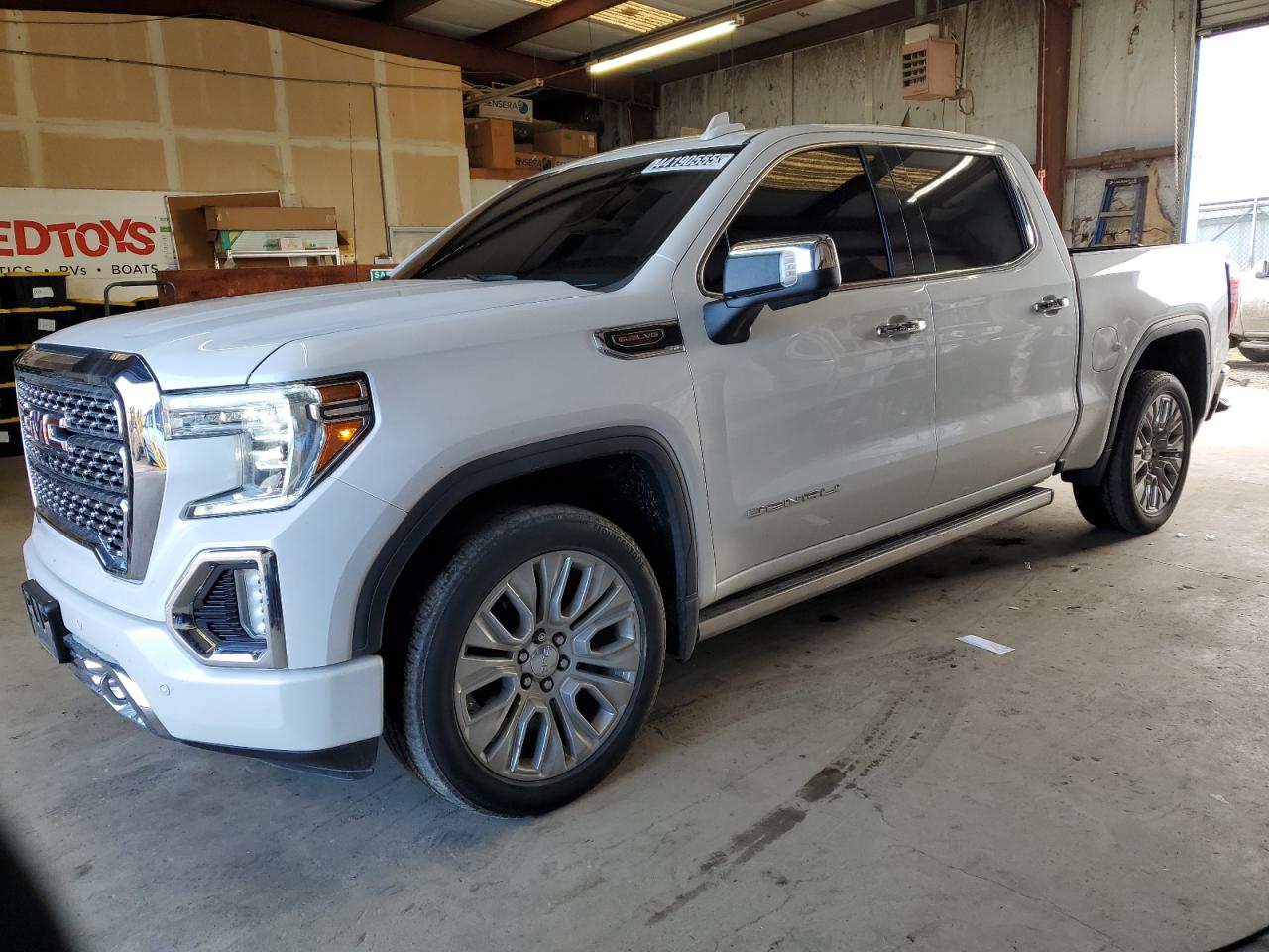2021 Gmc Sierra K1500 Denali للبيع في Bakersfield، CA - Minor Dent/Scratches